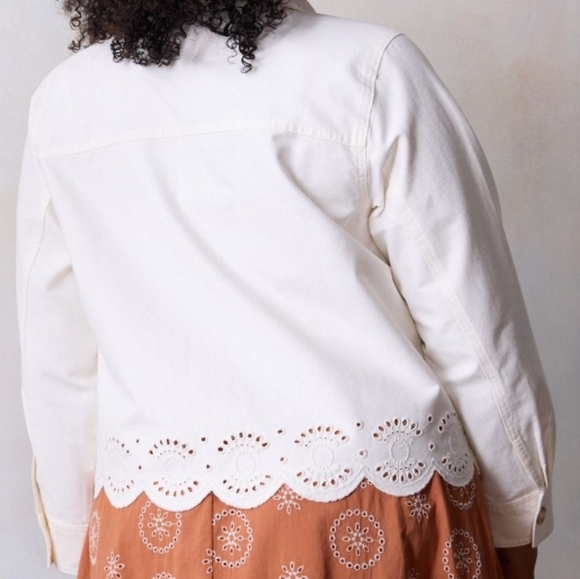 LC Lauren Conrad/ Trucker Jacket /100% cotton /eyelet hem/ plus size/ivory color - Picture 3 of 13